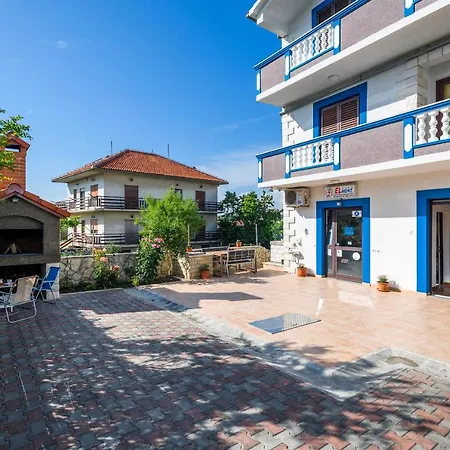 Nena * Zadar
